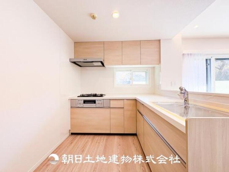 キッチン 快適な日常を支える機能性と強さがひとつになった自慢のキッチンです。