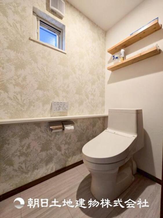 トイレ 【トイレ】大切な1人時間。寛ぎだけではない、快適な生活を送る為に必要なもの。毎日使う場所だから、より快適な空間に仕上げられています。