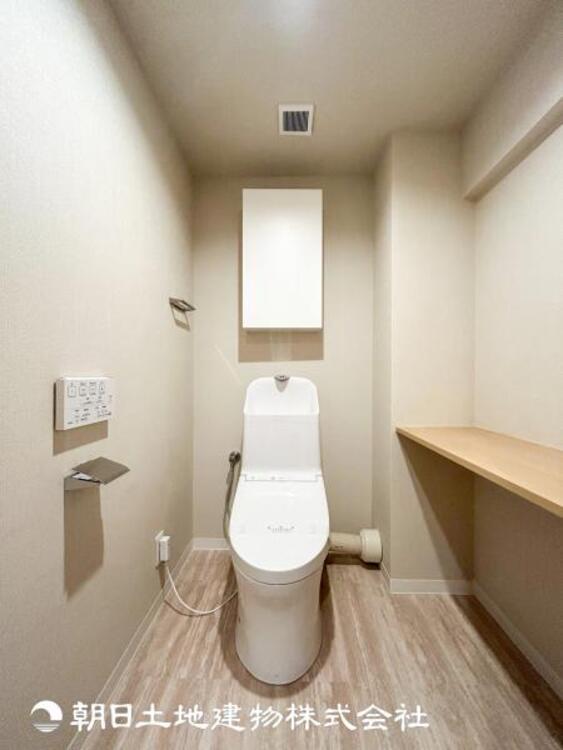 トイレ 【トイレ】大切な1人時間。寛ぎだけではない、快適な生活を送る為に必要なもの。毎日使う場所だから、より快適な空間に。