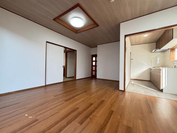 居間 【2025年12月撮影】