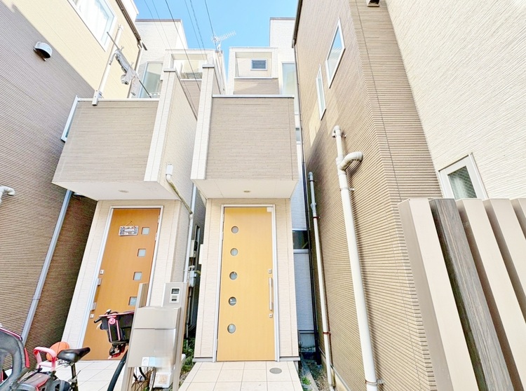 外観 資料には掲載していない情報が、現地にはたくさんあります。是非一度、現地をご確認ください。