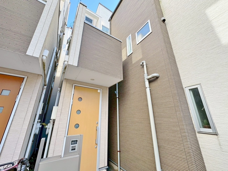 外観 ライフプランニングからローンまで、一貫してご説明させていただきます。お気軽にお問い合わせくださいませ。