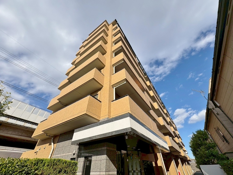 外観 現地に足をお運びいただいた際には、周辺散策などをお勧めいたします。