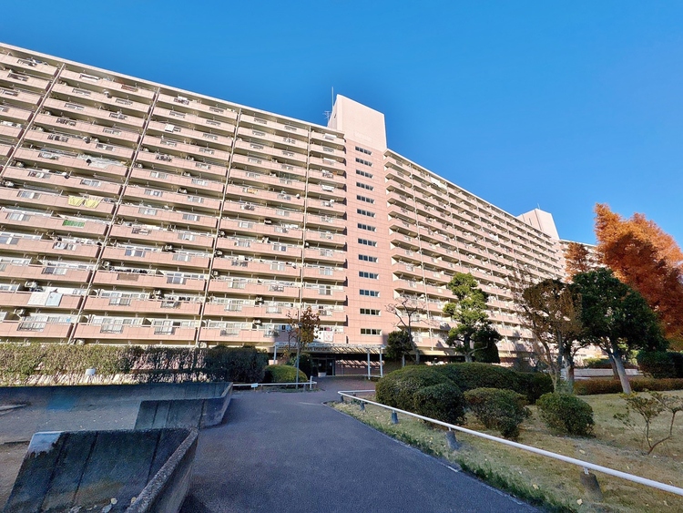 外観 資料には掲載していない情報が、現地にはたくさんあります。是非一度、現地をご確認ください。