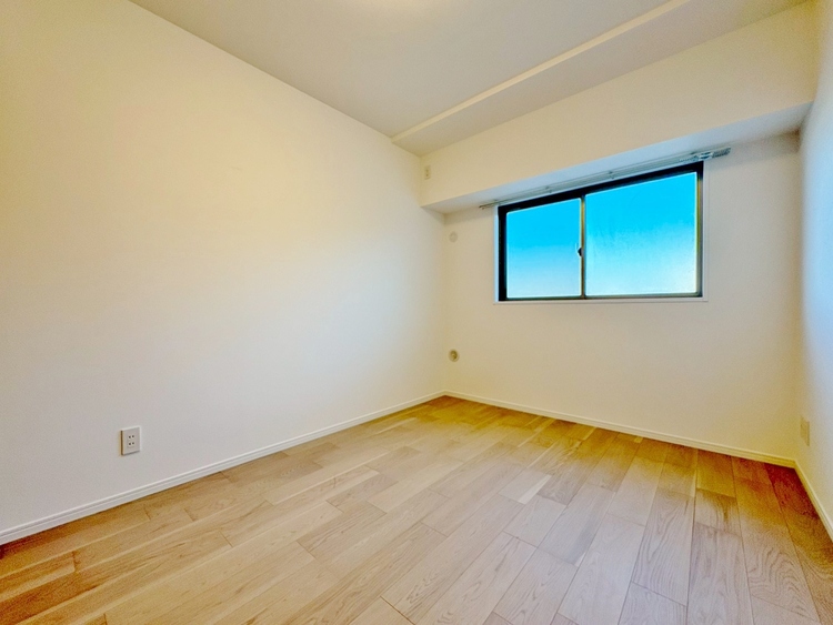 寝室 どんな部屋にアレンジするかは、あなた次第です。