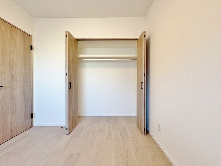 洗面 暮らし心地を大きく左右する収納を、適材適所に配置し使い勝手を考慮しました。