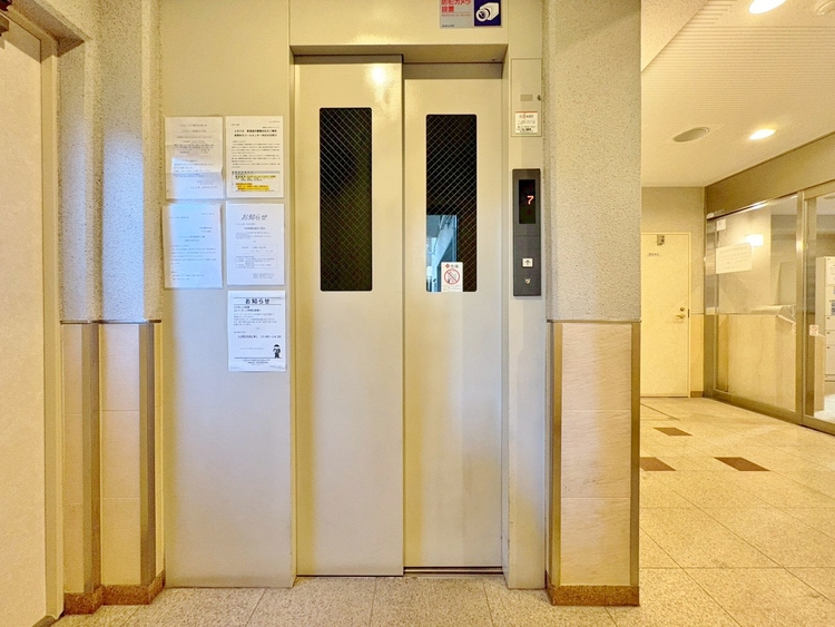 その他 エレベーターの管理も、きちんと行き届いてます。