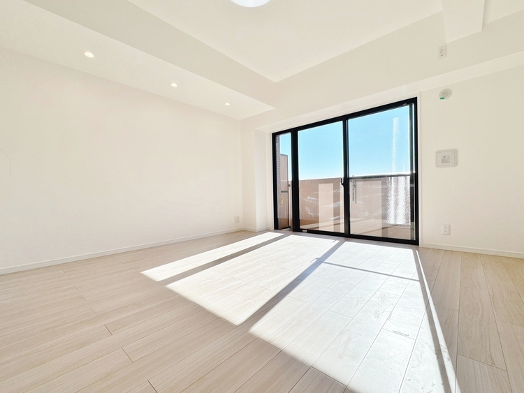 居間 豊かな居住性と、安心感を満たすクオリティが見事に調和した住空間。