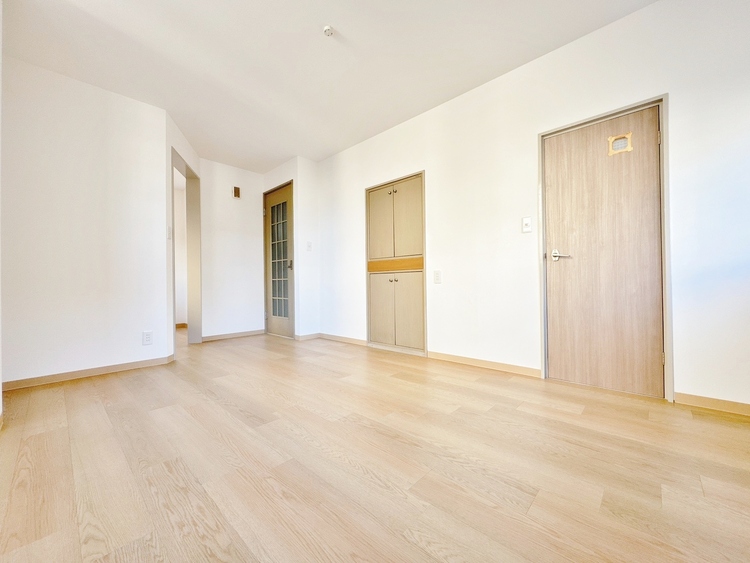 居間 豊かな居住性と、安心感を満たすクオリティが見事に調和した住空間。