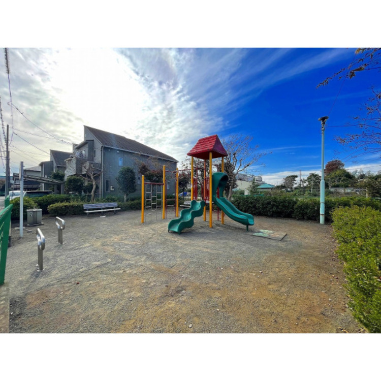 周辺 新町もみじ公園(約60m)
