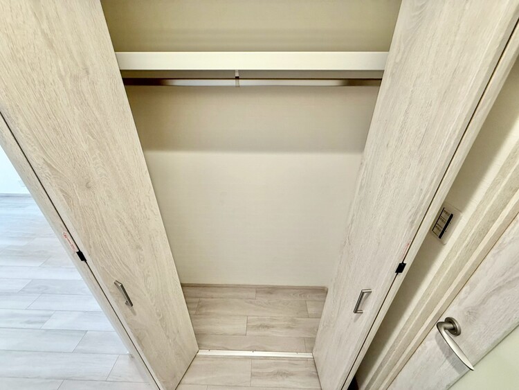 その他 収納スペースが付いていて、お部屋を広く使っていただけます。