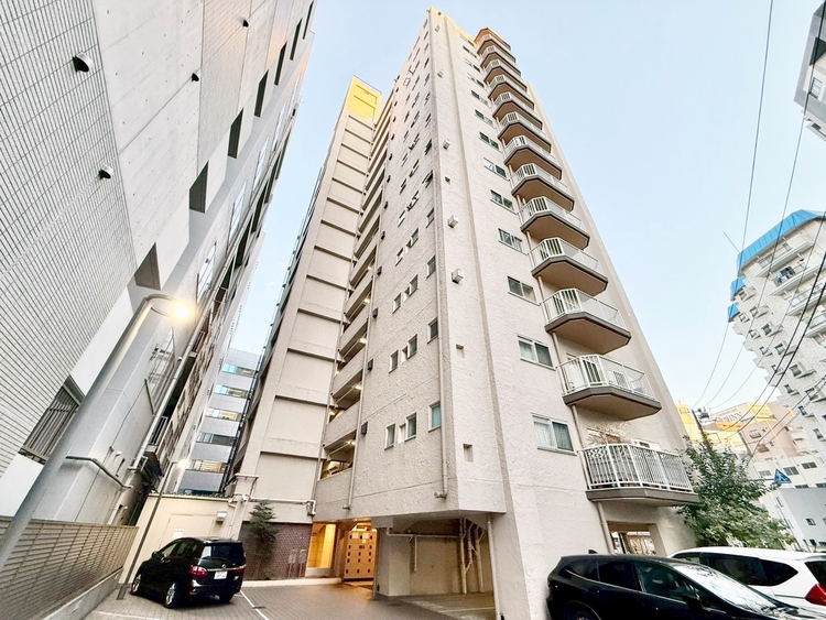 その他 飽きのこないシンプルモダンな外観です。