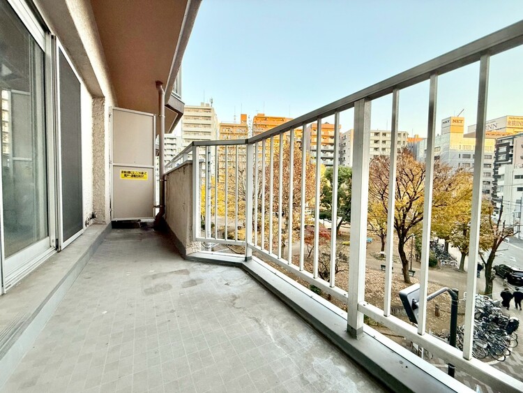 その他 朝の澄んだ空気や、夕方に吹く清々しい風を感じられるバルコニー。