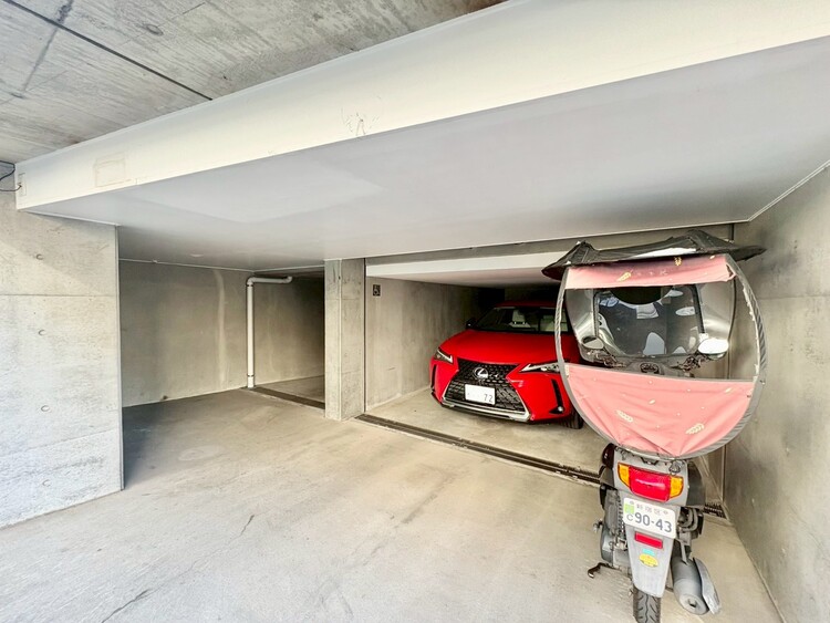 その他 駐車スペースが嬉しいですね。※空き状況は都度ご確認下さい。