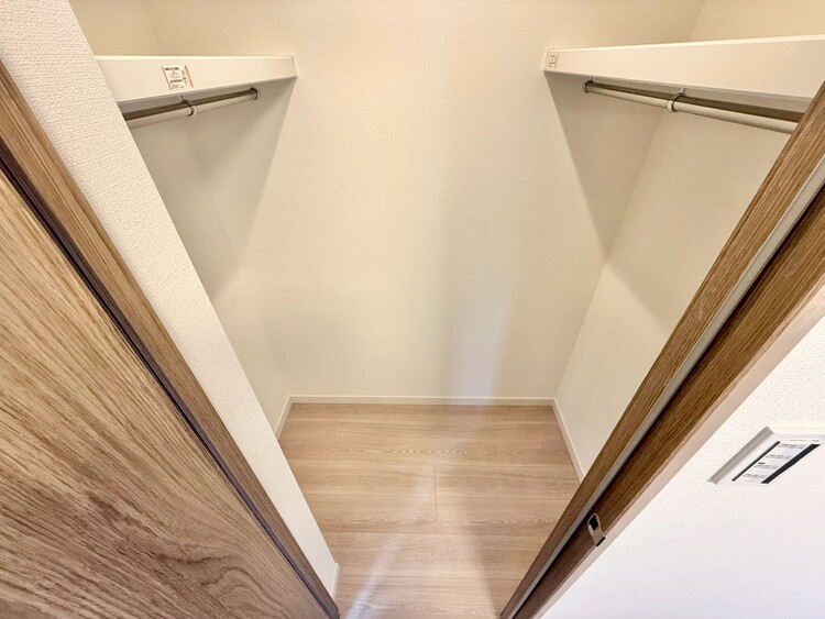 その他 収納スペースが付いていて、お部屋を広く使っていただけます。