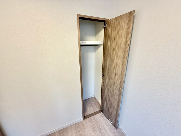 その他 家電やスーツケース、ストック品など何でも片付く嬉しい空間です。