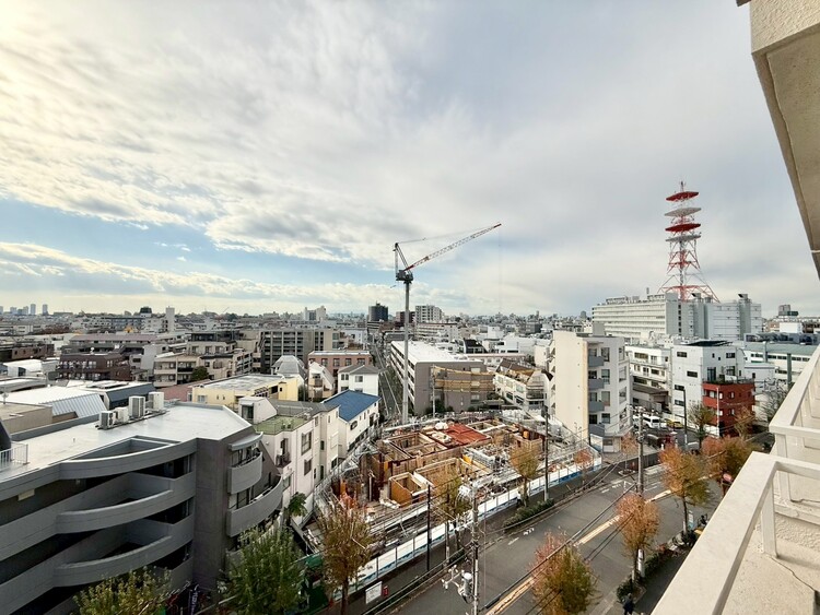 その他 眺望や窓からの景色が良いと、家で過ごす時間も快適です。