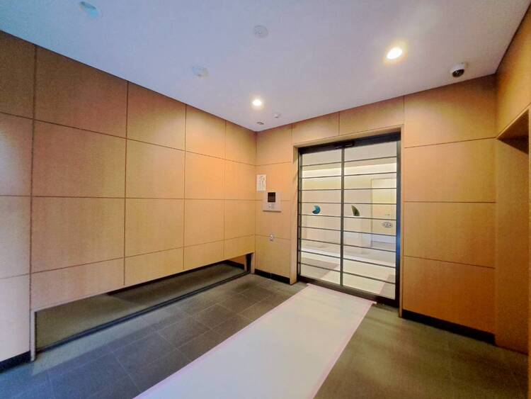 その他 館内は静寂な中が保たれており、管理が行き届いている印象を受けました。