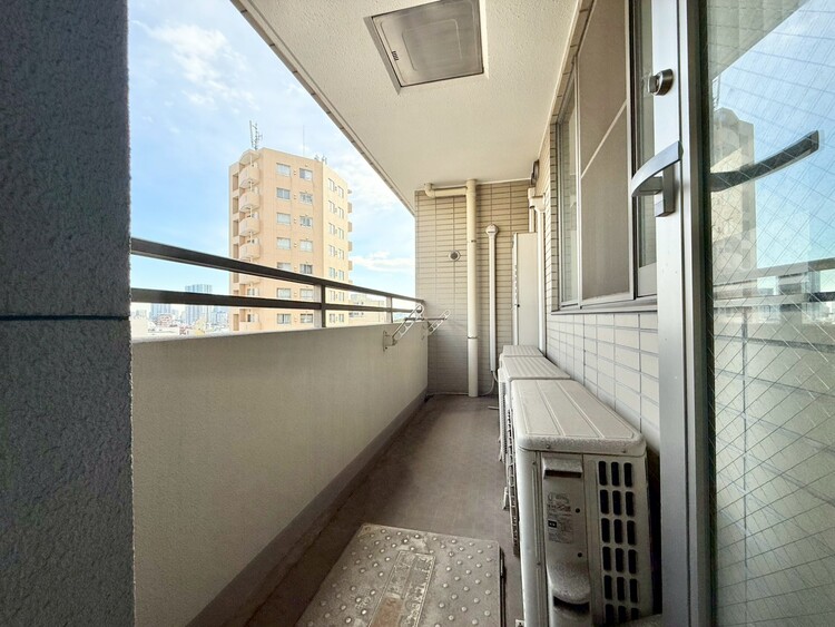 その他 朝の澄んだ空気や、夕方に吹く清々しい風を感じられるバルコニー。