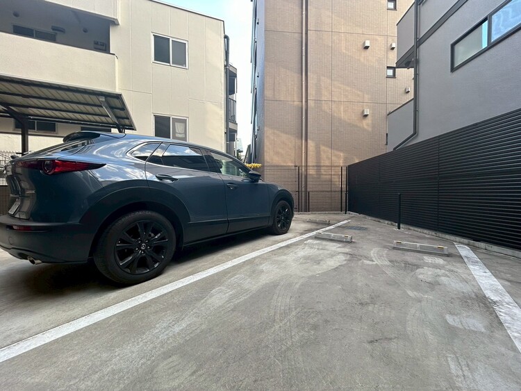 その他 駐車スペースが嬉しいですね。※空き状況は都度ご確認下さい。