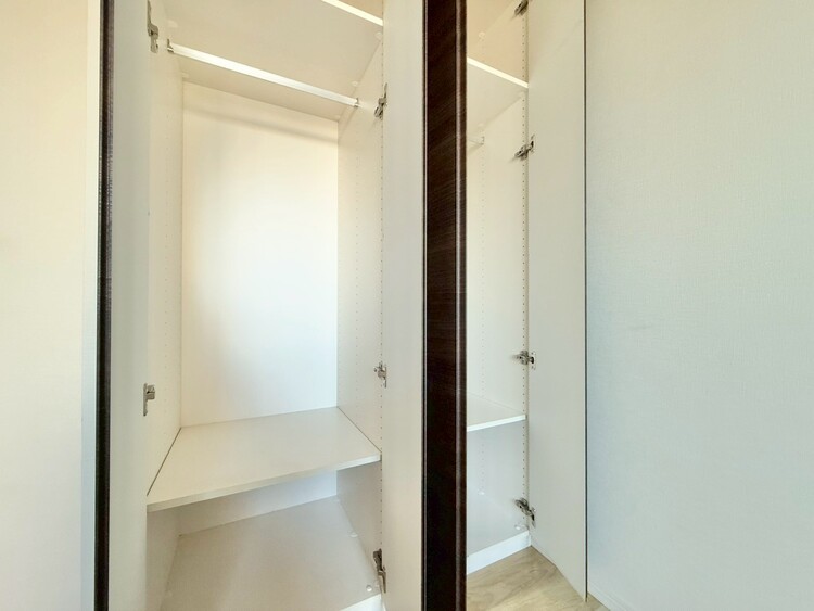 その他 収納スペースが付いていて、お部屋を広く使っていただけます。