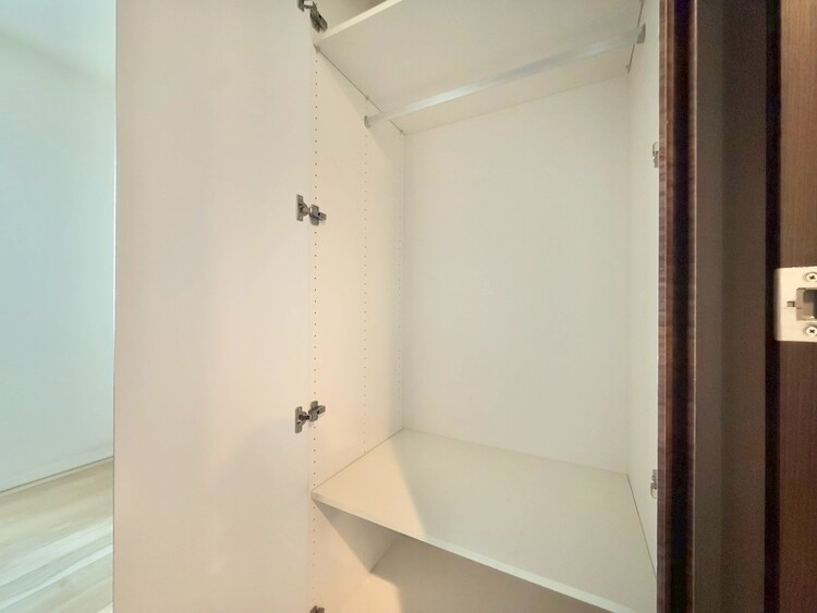 その他 家電やスーツケース、ストック品など何でも片付く嬉しい空間です。