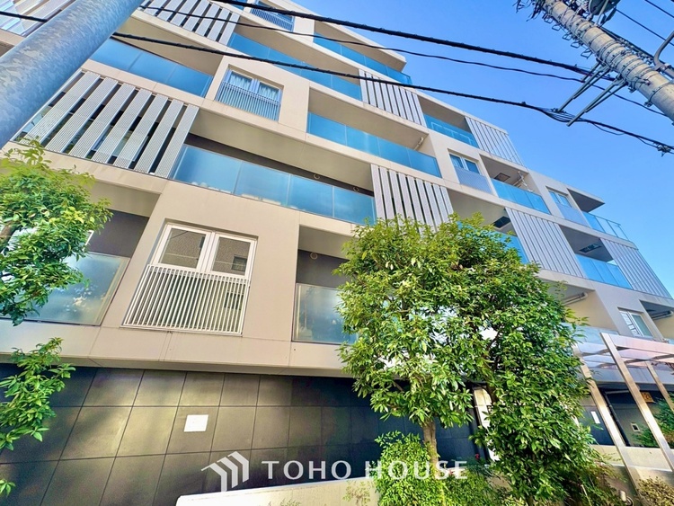 外観 ◆癒しの空間◆室内構成に拘り採光とセンスを散りばめた空間。それは『柔らかさ』に似た素敵な居場所。そこに暮らす人のことを考えつくり出したものは『癒し』という心地よい居場所なんだと思う