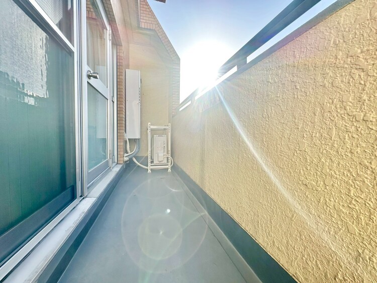 その他 朝の澄んだ空気や、夕方に吹く清々しい風を感じられるバルコニー。