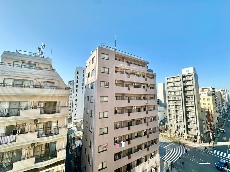 その他 眺望や窓からの景色が良いと、家で過ごす時間も快適です。