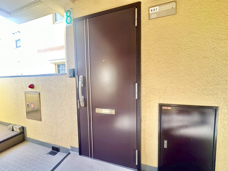 その他 清潔感のある落ち着いた雰囲気の玄関です。