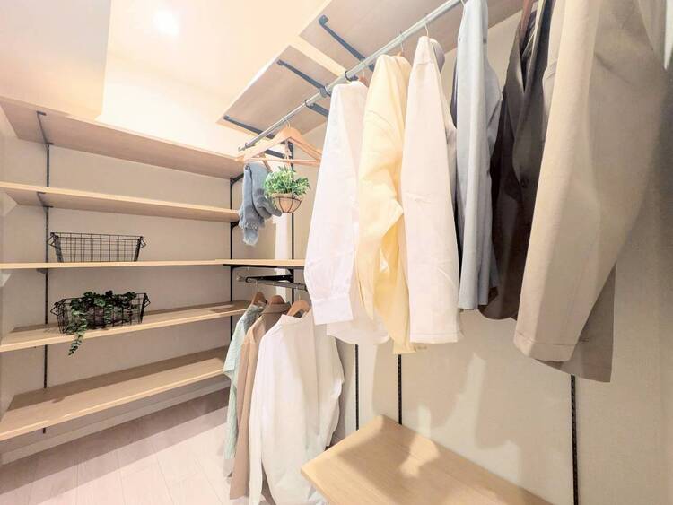 収納 収納スペースが付いていて、お部屋を広く使っていただけます。