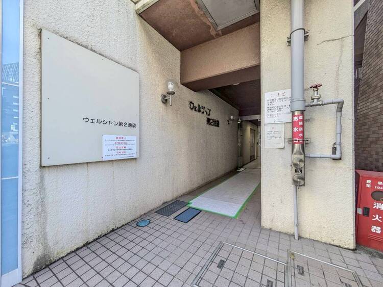 その他 上質感漂う玄関アプローチです。