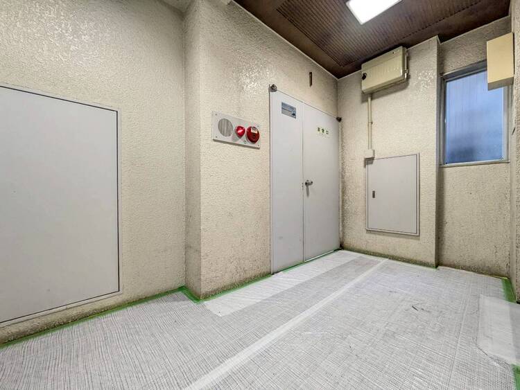 その他 館内は静寂な中が保たれており、管理が行き届いている印象を受けました。