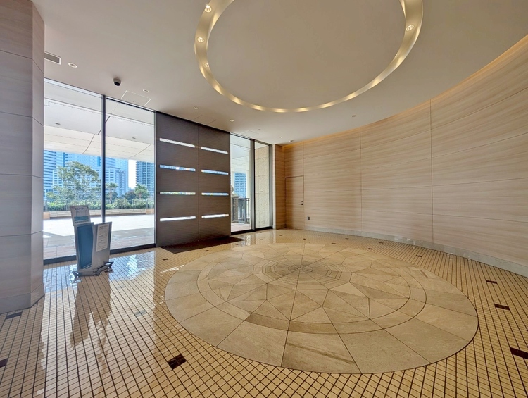 エントランス エントランスは、毎日の行き帰りで使う大事な空間です。