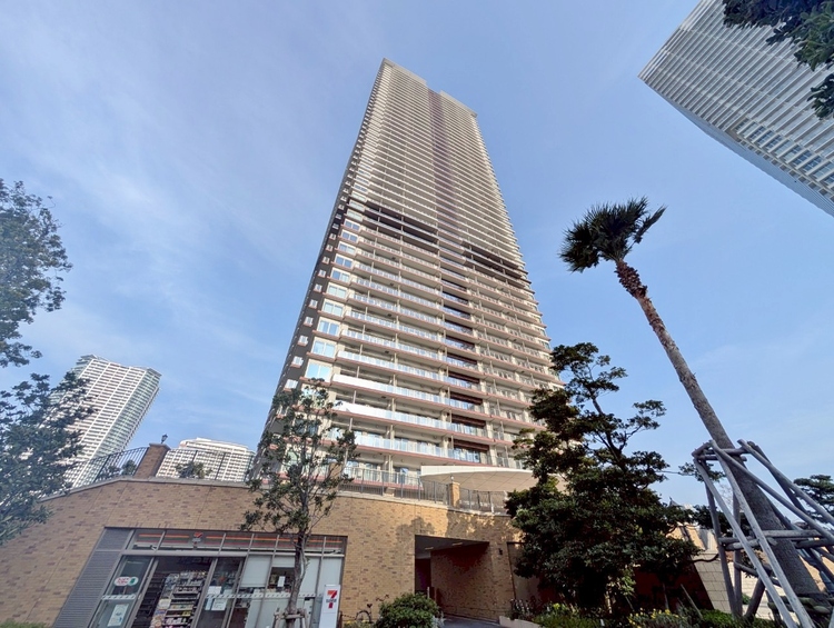 外観 ライフプランニングからローンまで、一貫してご説明させていただきます。お気軽にお問い合わせくださいませ。