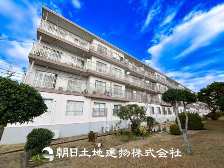 外観 【外観写真】その家から感じられる、気品・上質・重厚感・極細やかさ、そのすべては見た者に安らぎを与える特別な空間です。ここに住むからこそ意味がある。すべての（始まり）をここから迎えましょう。