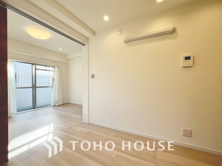 内装 【LIVING】◆家族◆愛する家族を一目で見渡せる。家族が集う空間。永遠に続く幸せな毎日を、ここで。