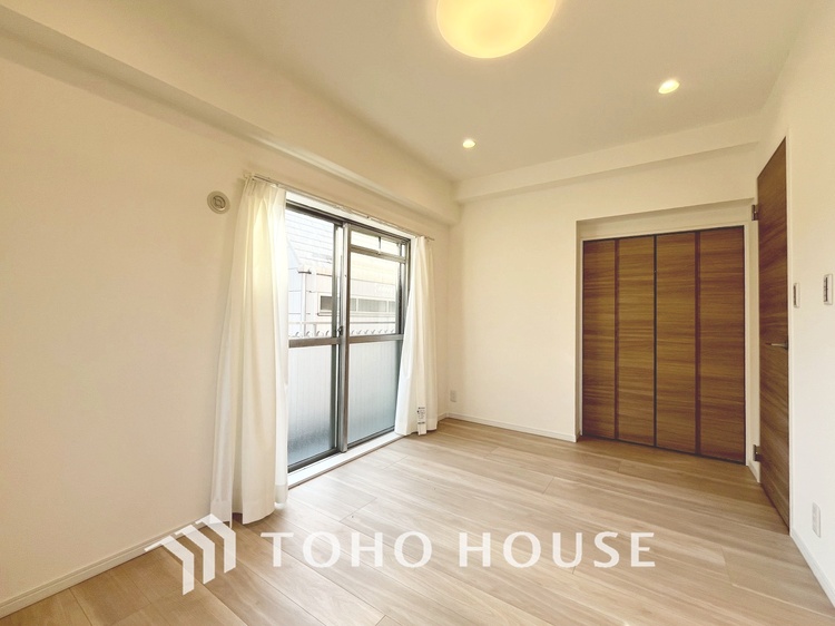 内装 【PRIVATE ROOM】◆属毛離裏◆子は父を手本とし、母に愛育されて成長する。家族の深い繋がり。いつまでも大切にしたい。