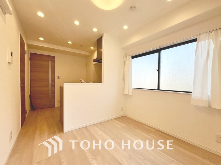 内装 【LIVING】◆Sunshine◆光が燦々と入り、いるだけで気持ちいい。「開放的でゆとりあるお部屋です。」