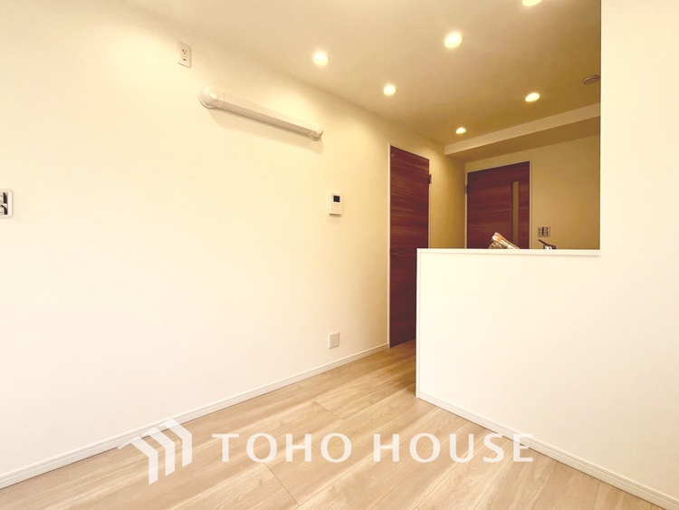 内装 【LIVING】◆simple is best◆無駄のない綺麗なつくりのリビングルームであなただけの暮らしを。