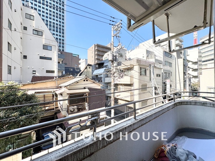 バルコニー 【BALCONY】◆Open new door◆扉の向こうには青空が広がっている。