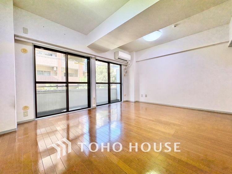 内装 現在改装中◆家族◆愛する家族を一目で見渡せる。家族が集う空間。永遠に続く幸せな毎日を、ここで。