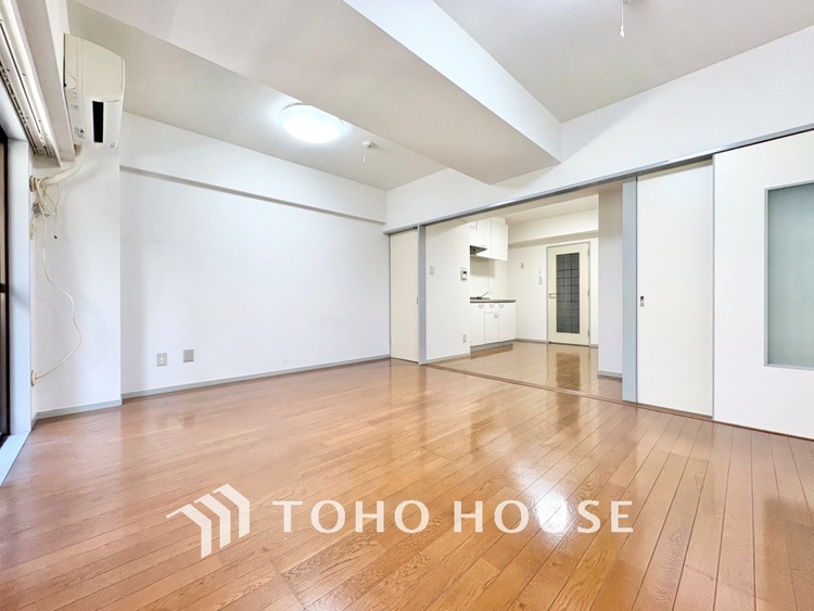 内装 現在改装中◆属毛離裏◆子は父を手本とし、母に愛育されて成長する。家族の深い繋がり。いつまでも大切にしたい。