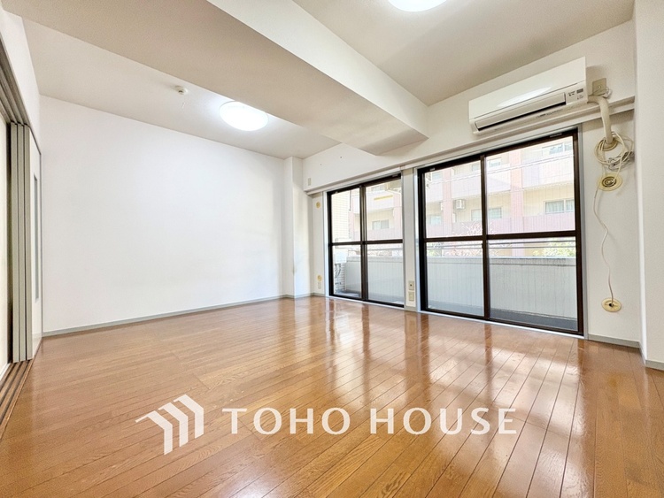 内装 現在改装中◆眩い◆光が燦々と入り、家族の笑顔を照らす。「いつまでも続いて」と願う夢のような毎日がここにある。