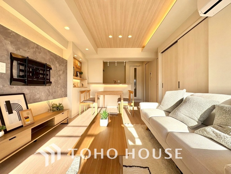 内装 【LIVING】◆煌びやか◆愛おしい家族との団欒の時間をより一層幸せなものに感じさせる煌びやかなLDK。輝かしい毎日が待っています。