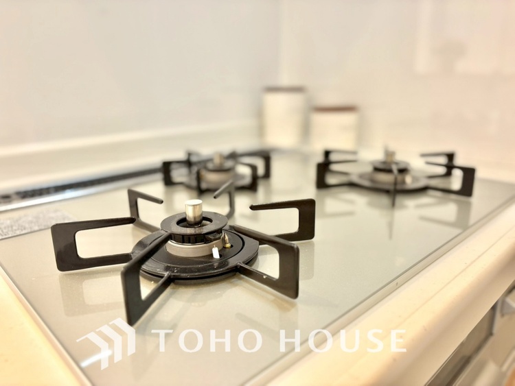 キッチン 【KITCHEN】◆家族のおはよう◆の声を笑顔で迎えてあげられるシステムキッチン。朝ごはんが楽しみでちょっと早起きしたくなるんです。