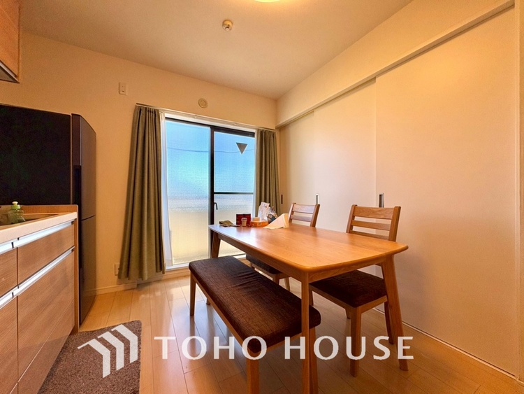 内装 【LIVING】◆simple is best◆無駄のない綺麗なつくりのリビングルームであなただけの暮らしを。