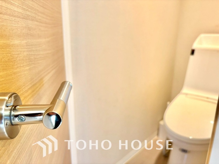 トイレ 【TOILET】◆快適◆な生活に不可欠。節水型の高性能トイレを新設。