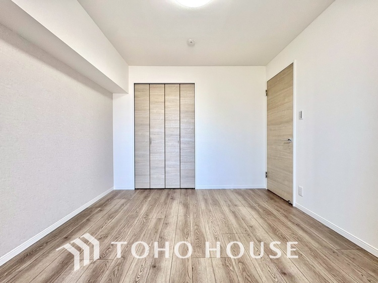 内装 【PRIVATE ROOM】◆属毛離裏◆子は父を手本とし、母に愛育されて成長する。家族の深い繋がり。いつまでも大切にしたい。