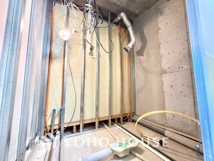 風呂 現在改装中◆プライベートな空間◆simpleだからrelaxできるんです。こころもからだもキレイさっぱり。